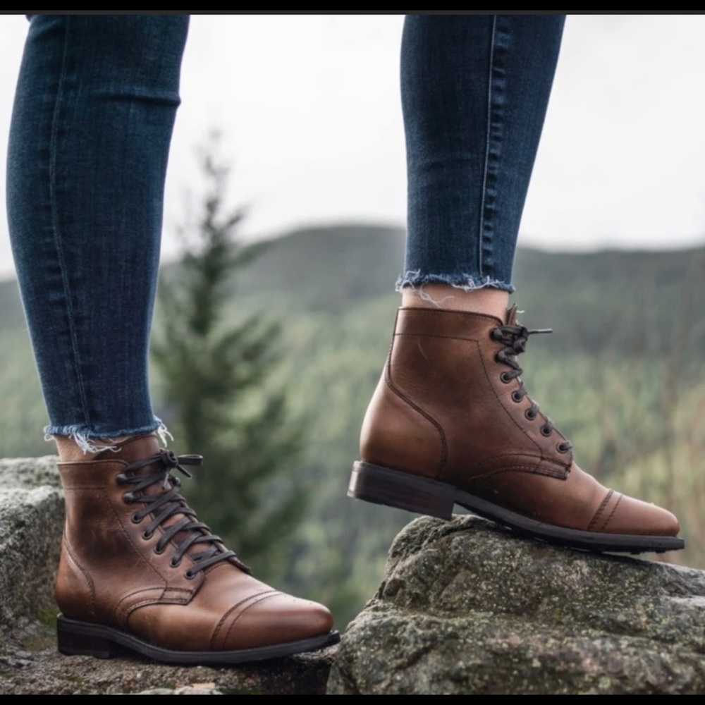 Thursday Boots's Women's Captain 7.5 Natural